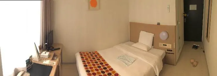 平價卻誠意滿滿的沖繩飯店 │ 拍攝於 微笑那霸旅店‧單人禁菸房