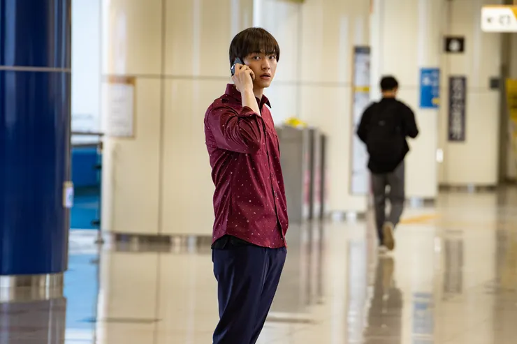 《鬼車站》金宰鉉飾演玉水站的站務人員