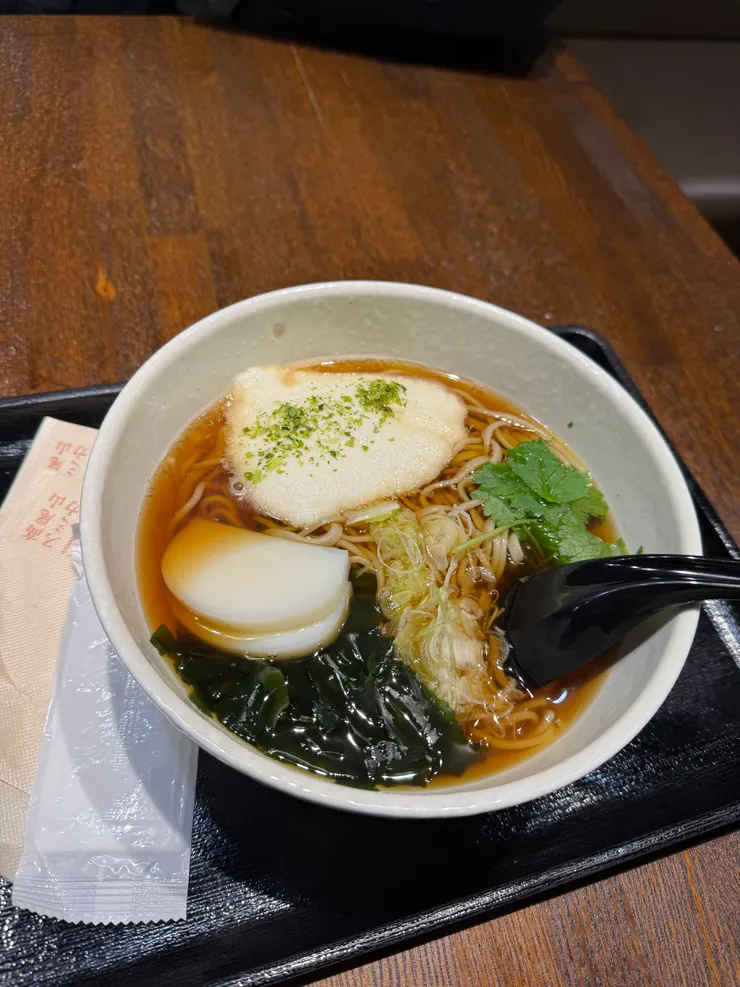 高尾山SUMIKA複合店的山藥泥蕎麥麵湯和麵都好吃-原來我不喜歡生的山藥泥