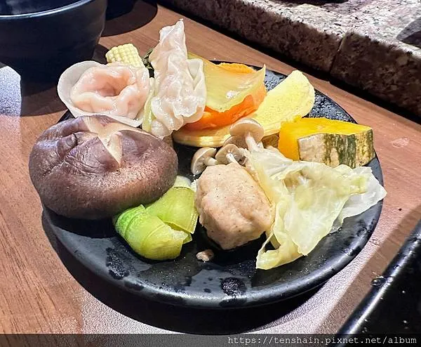 【豚野日式炭火燒肉-內湖店】