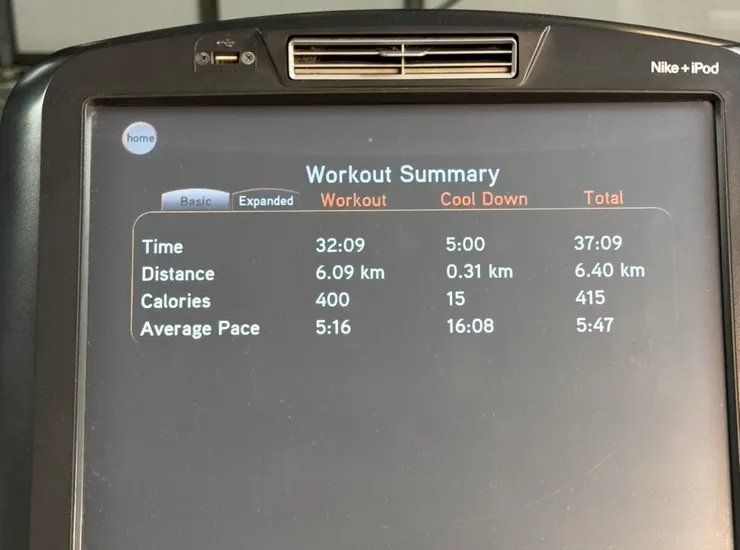 星期三的跑步機，最近覺得手錶的紀錄怪怪的