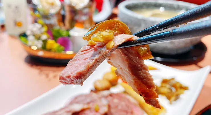 林口海鮮餐廳【拿靠生猛海鮮】媲美海港級料理，節慶聚會推薦餐廳