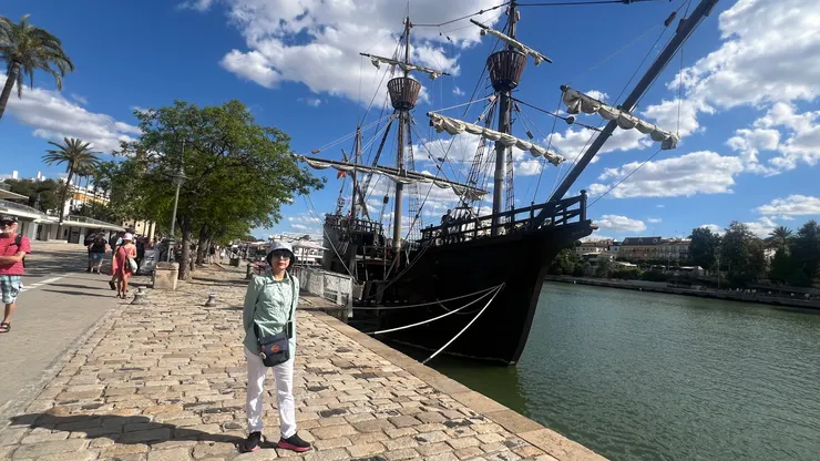 麥哲倫船隊五艘中， 唯一完成首次環球航行的船舶物製品。