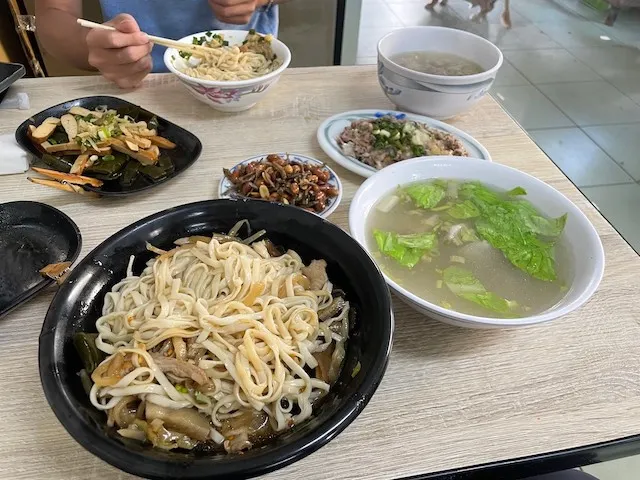 難得來一定要大快朵頤一番啊!