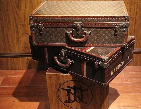 路易皮件上的法國元素（特製品）