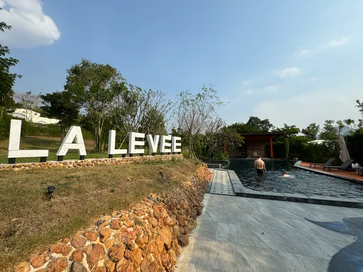 泳池使用時間沒有特別限制