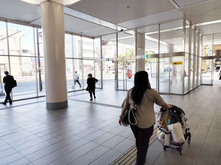 上了一樓~準備開始走路