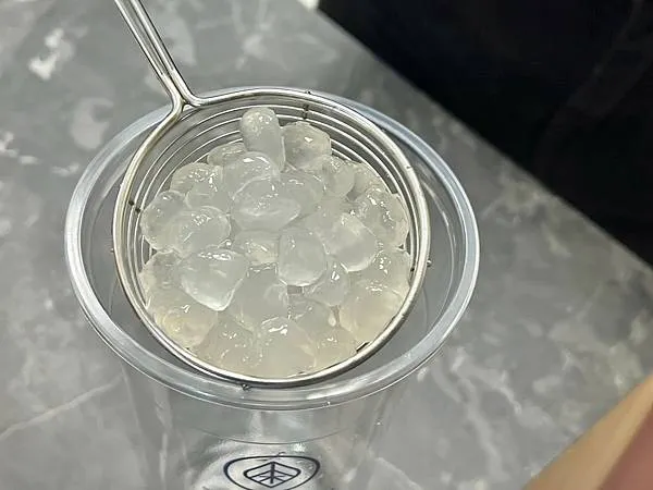 ＊（台南飲料）八木茶飲長榮店～獨家手作粉角超Ｑ彈、嚴選好茶清