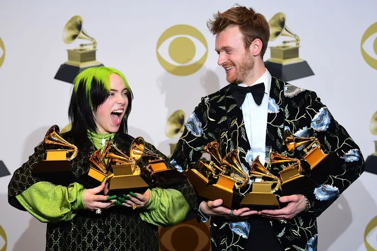2020年Billie Eilish與哥哥Finneas橫掃葛萊美獎Grammys