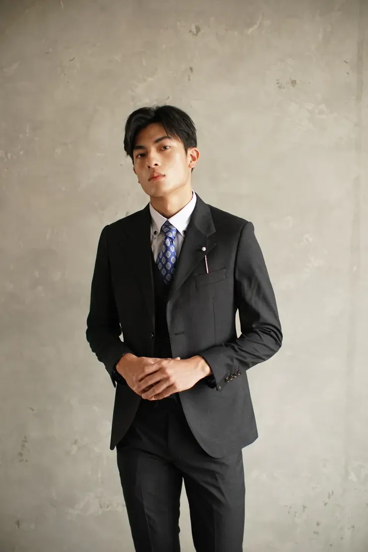 3. 威爾斯格紋英倫西裝外套 681 黑色