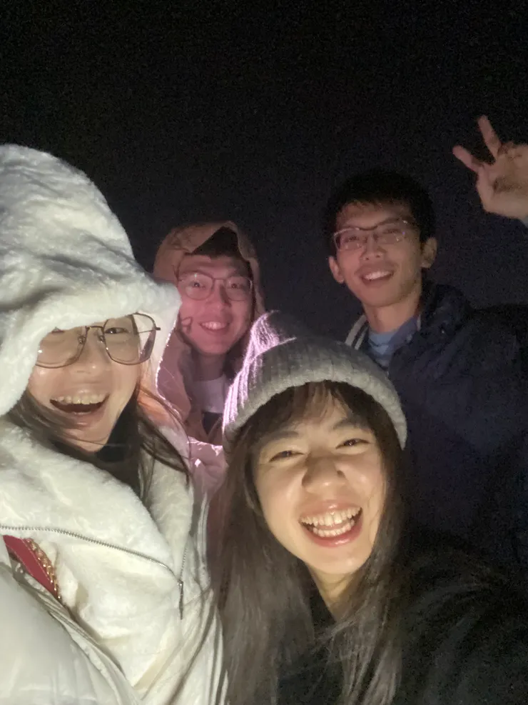 / 沒有流星只有雨的夜晚XD /