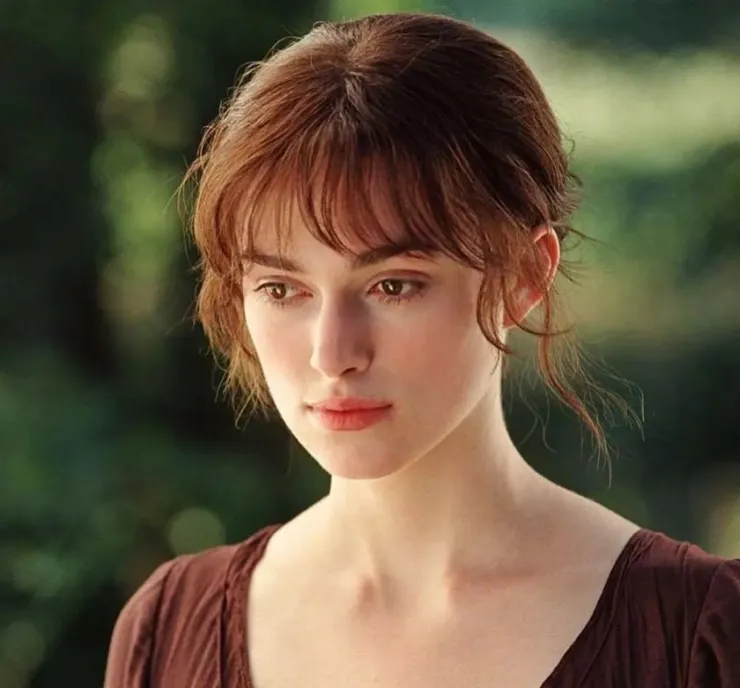 《傲慢與偏見》2005年電影版女主角Elizabeth（Keira Knightley飾演）