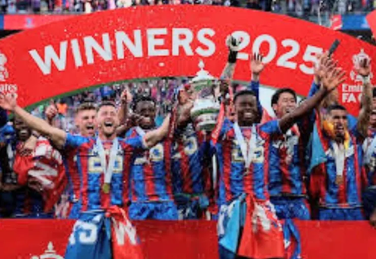 水晶宮勇奪英格蘭足總盃冠軍