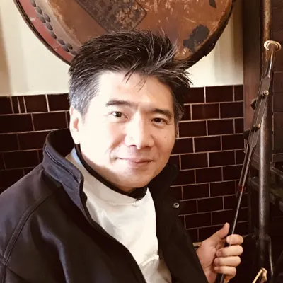 快樂修行人劉易的沙龍