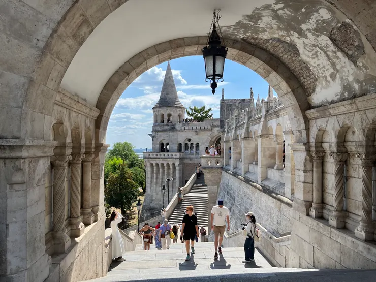 這個拱門是拍照熱門點