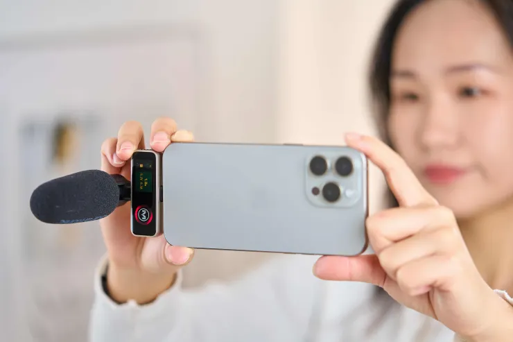 圖說：額外Type-C擴充槽可同時連接MiniMax與多種拍攝設備，滿足專業創作者的行動工作需求。（圖片來源：Maktar）