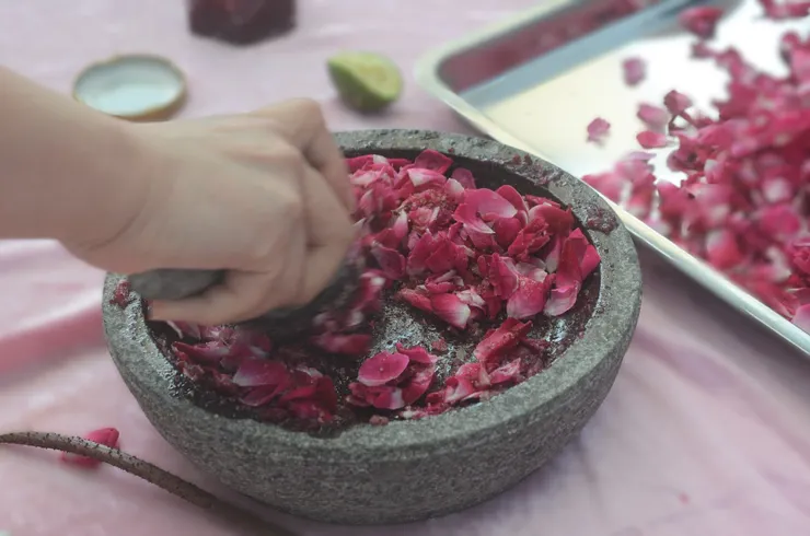 玫瑰搗糖，是明清時代最盛行的食用方式