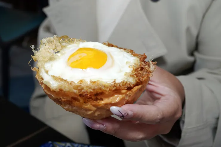 高雄楠梓智勝所香港餐廳:香港簡餐,道地港味一吃就愛上!麻辣肉