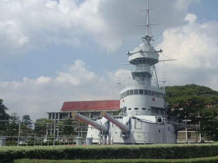 吞武里紀念館，泰國皇家海軍學院