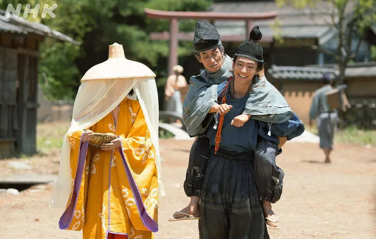 乙丸: 臭小子你想打我們家小姐什麼主意!!