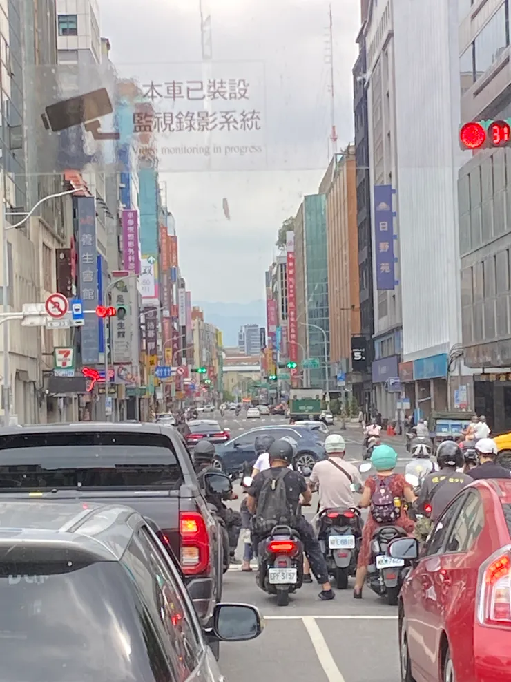 熟悉又陌生的重慶南路