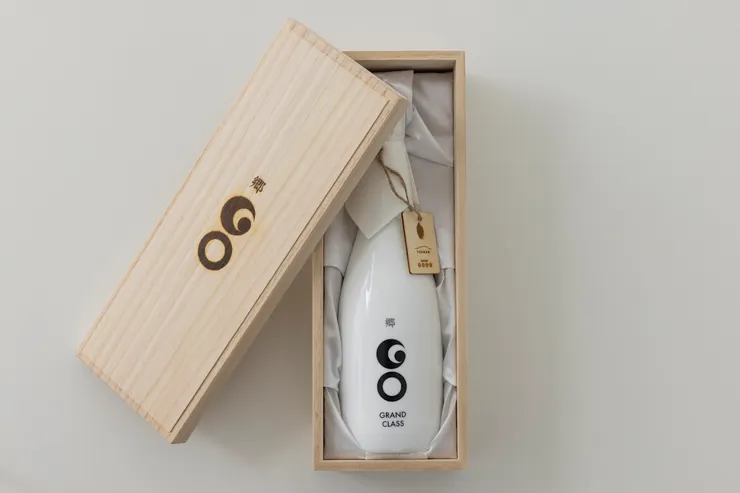 Tsunan Sake Brewery Co., Ltd.「GO GRANDCLASS 魚沼越光米典藏版」