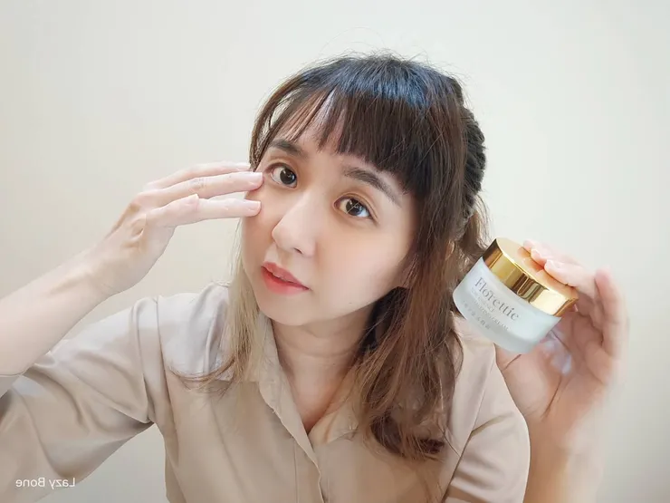 父植萃FLORETTIE_玫瑰全能活膚霜