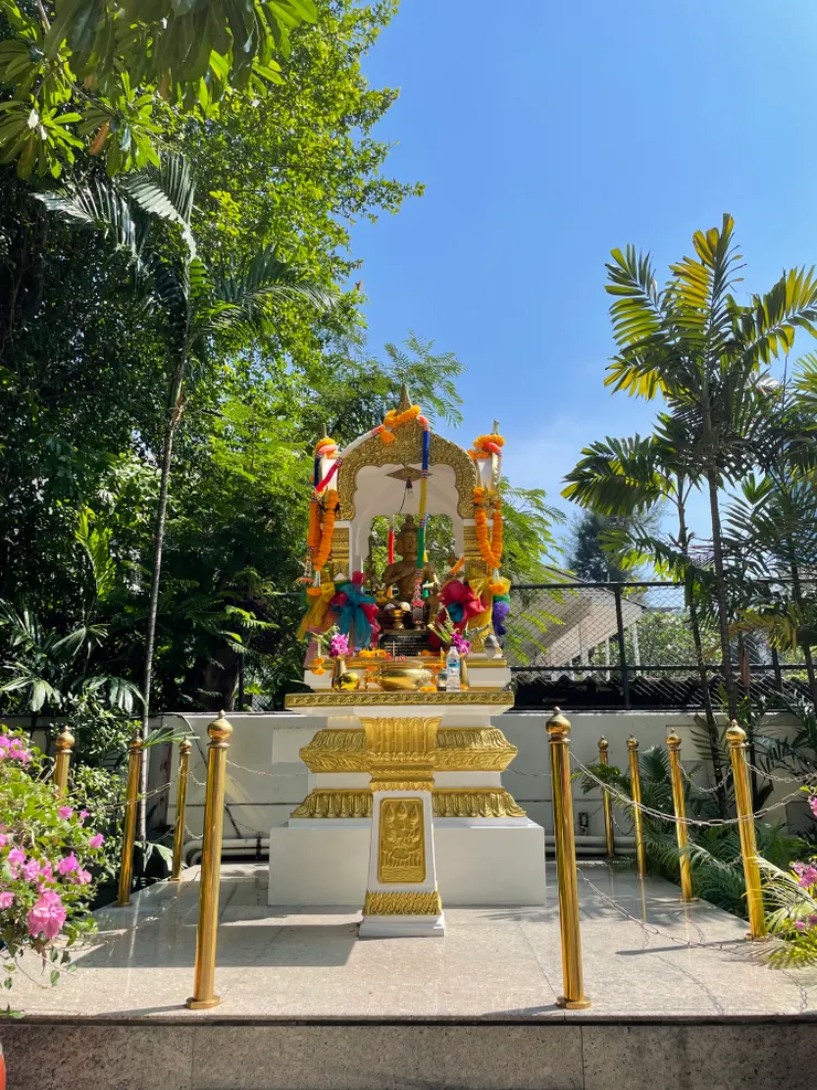 感謝神明保佑我出差順利