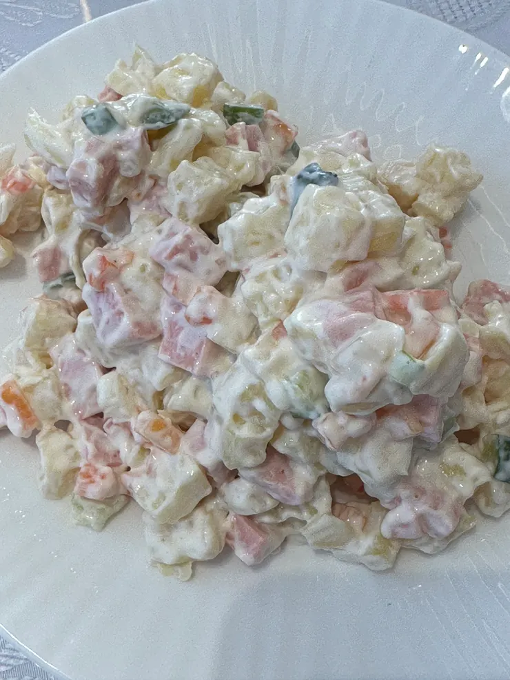 頭先無介紹過的首都沙津, 同香港食個d無分別詳細