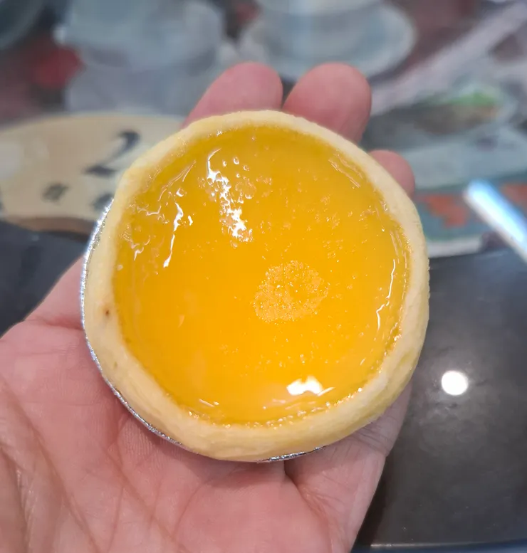 奶香味濃的蛋塔