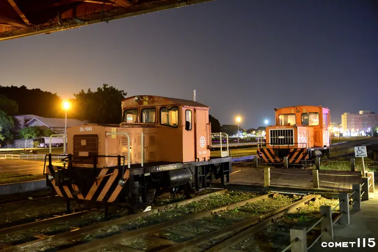 最近的距離是面對面卻無法連結