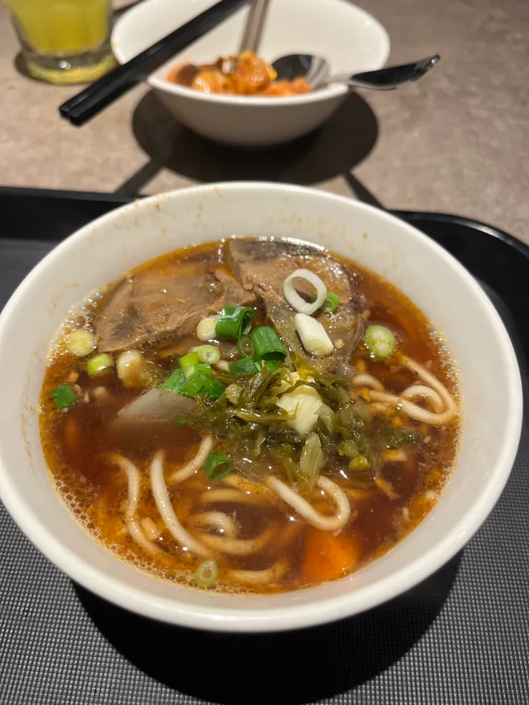 貴賓室牛肉麵