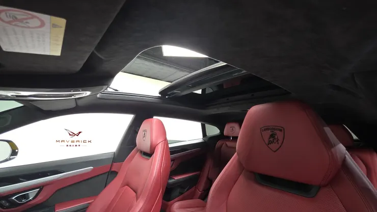 Lamborghini URUS韓規外匯車內裝
