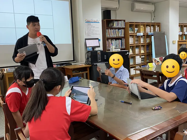 準備出發到校園拍照蒐集