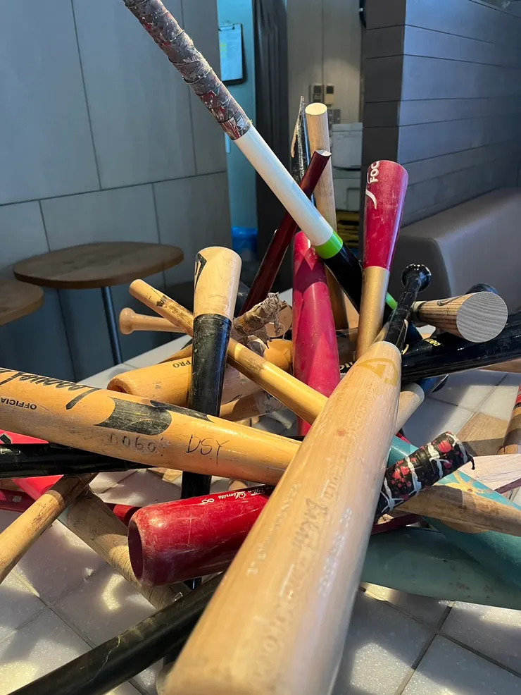 聯繫與收集斷棒是最開始的工作!