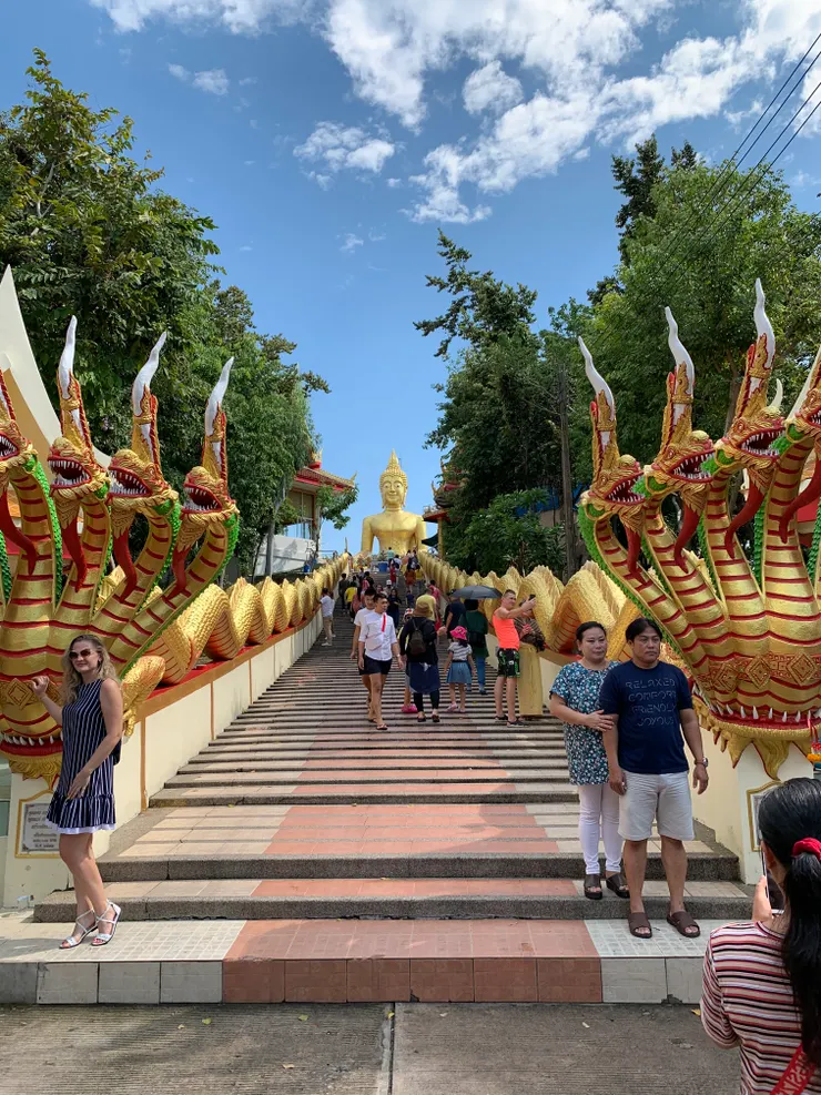 從這個角度看大佛寺美極了!