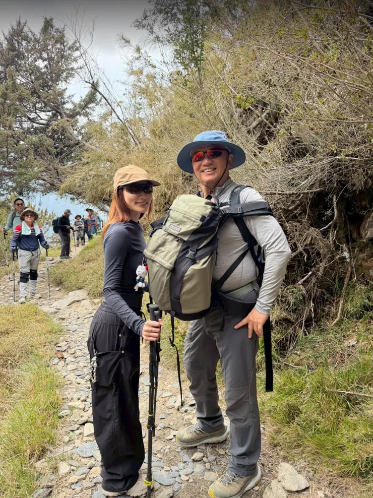 嘉祿大哥與琬甯(背景是Tesla大哥)