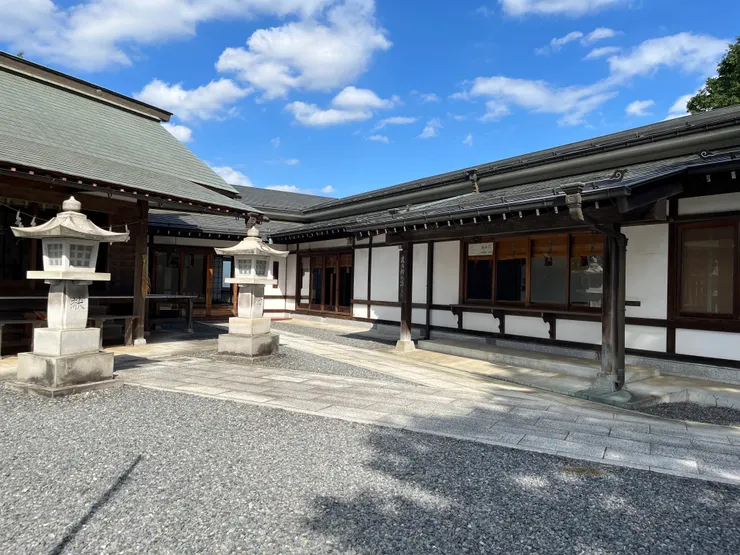 平日窗口沒有人......