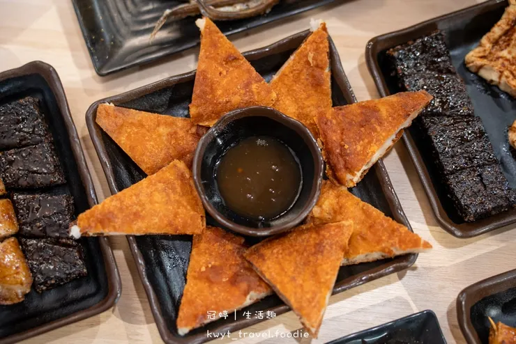 [台北信義]柒息地串燒居酒屋信義店，兩壺熱清酒149元！台北101附近神醬串燒19元起，Dcard與PTT兩大論壇推薦台北居酒屋