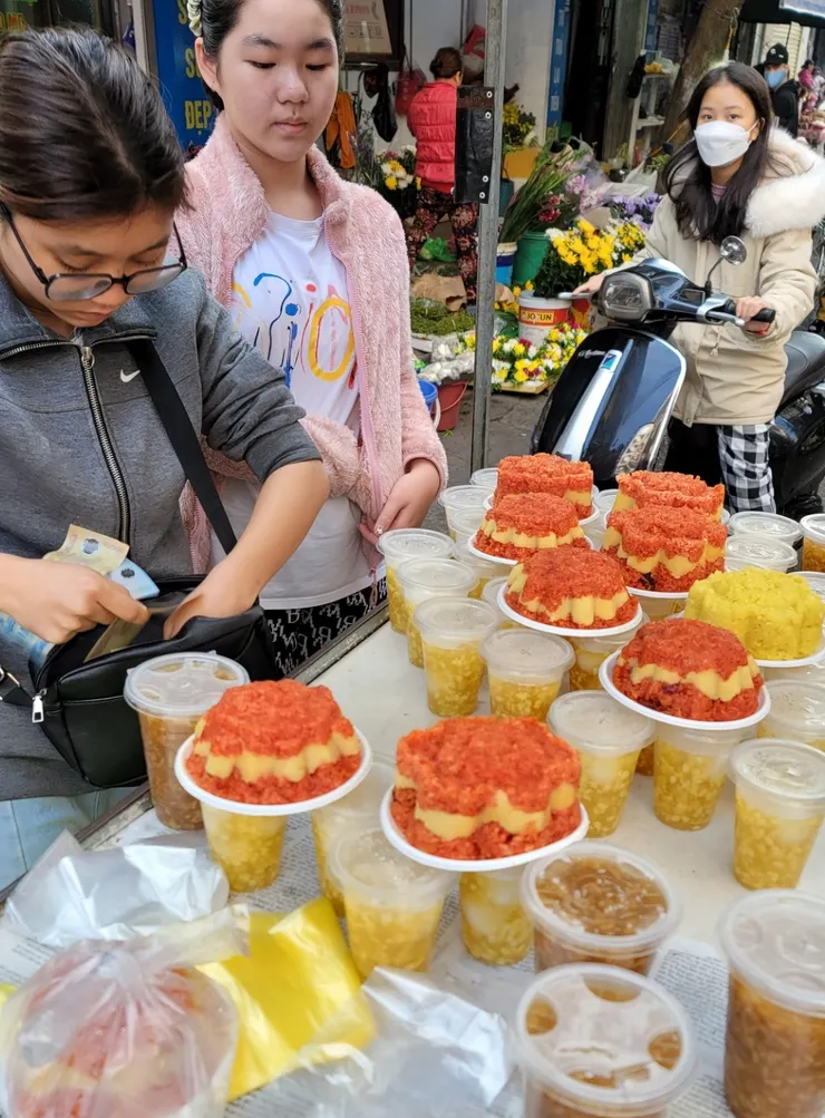 海防Hải Phòng 市場的木鱉果糯米飯