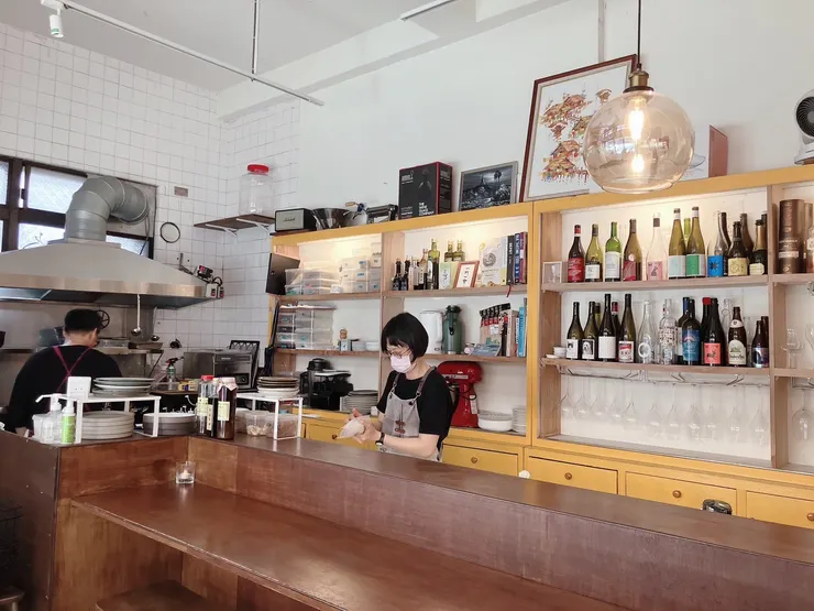 雖然整體價位偏高,但餐點道道都感受的到老闆的用心,也是開啟旅程序幕的好選擇~ 如果沒有預算考量,非常推薦來這裡一趟!