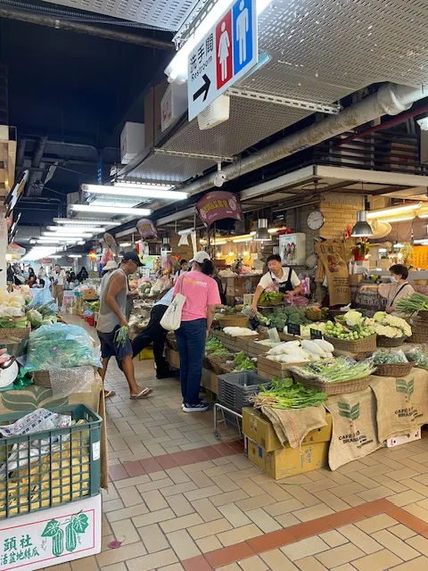 大稻埕永樂市場。