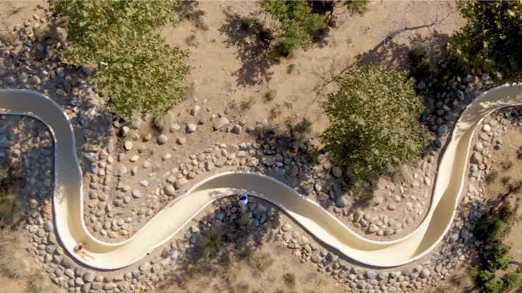 圖片來源:Irvine Ranch Outdoor Education Center官網 / 185英尺長+5個轉彎的划水道