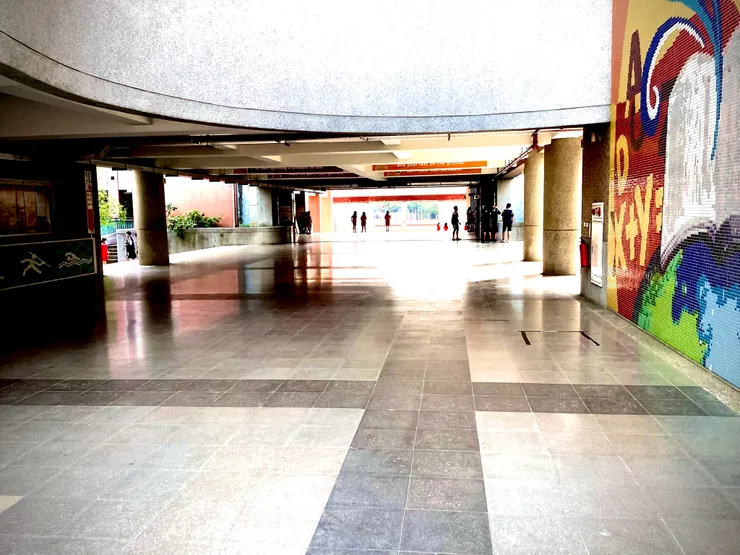 校園一隅：是大家共同的「時光走廊」