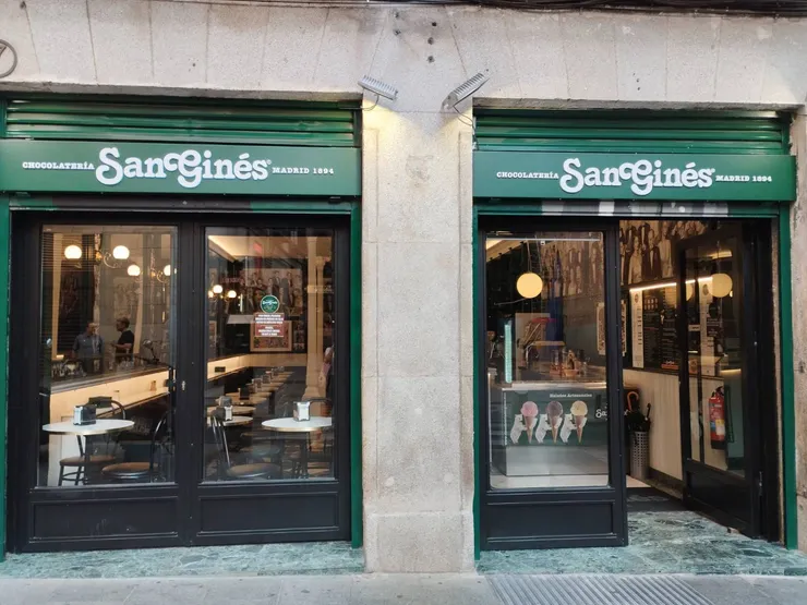 西班牙馬德里美食｜San Ginés百年吉拿棒Churros，外酥內軟的必吃甜點 