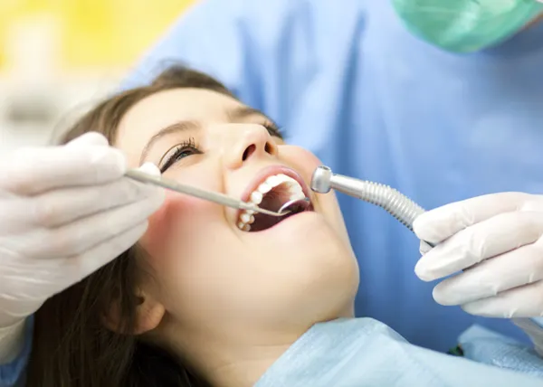 北上深圳牙科睇牙