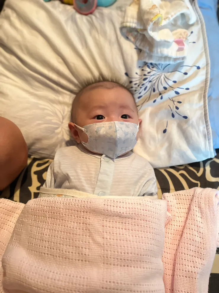 第一次帶口罩