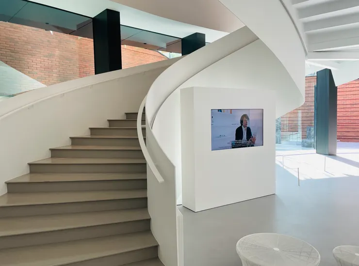 B1F目前正展出『NEDO OUTLINE IN BETWEEN』，展期到2025年6月1日。