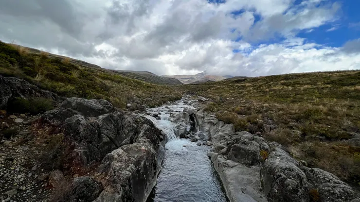 走過瀑布區,步道的挑戰才要開始