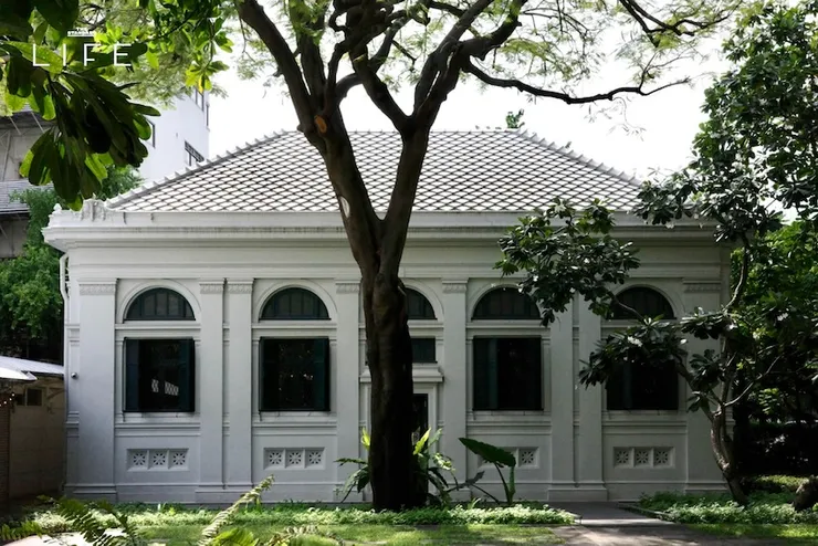 圖片取自 The Standard – 20 อาคารในกรุงเทพฯ ที่แค่เดินเข้าไปก็ได้สัมผัสกับธรรมชาติ!